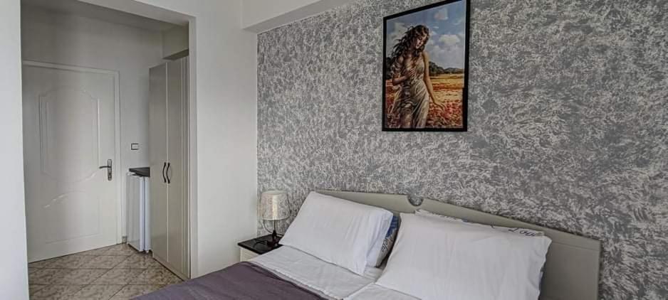 סרנדה Hotel Klironomi חדר תמונה