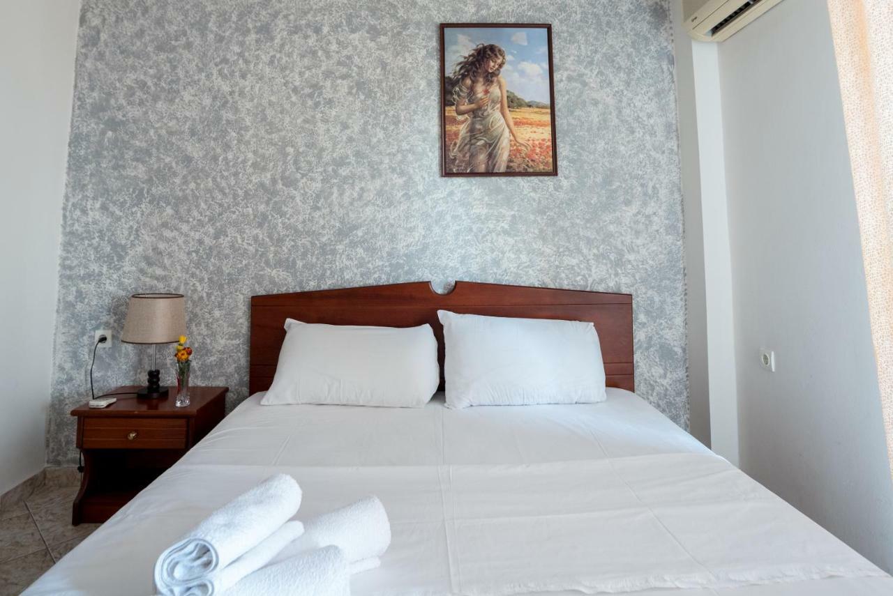 סרנדה Hotel Klironomi מראה חיצוני תמונה